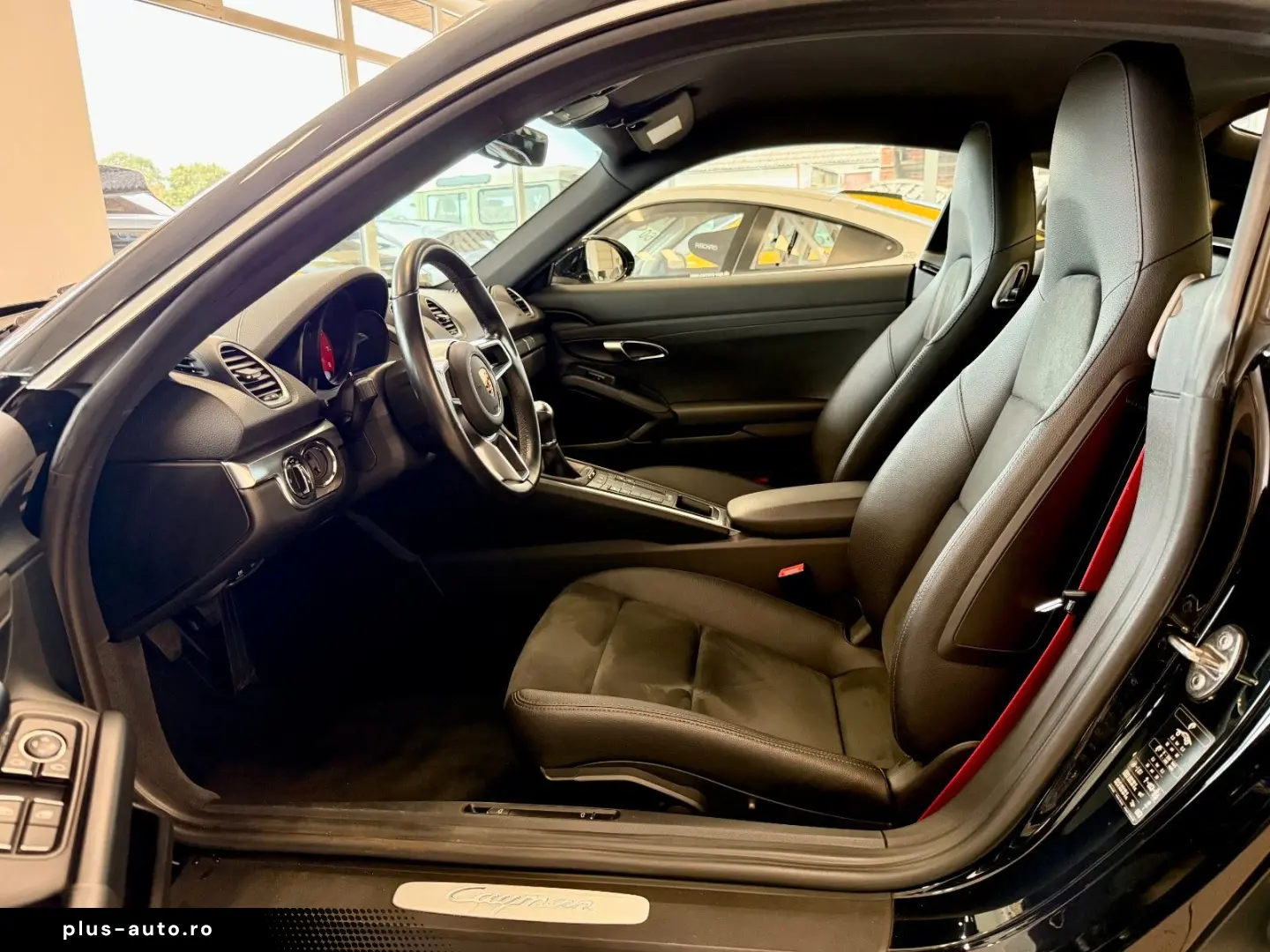 PORSCHE 718 Cayman 6-Gang  Xenon  20Zoll  1.Hand