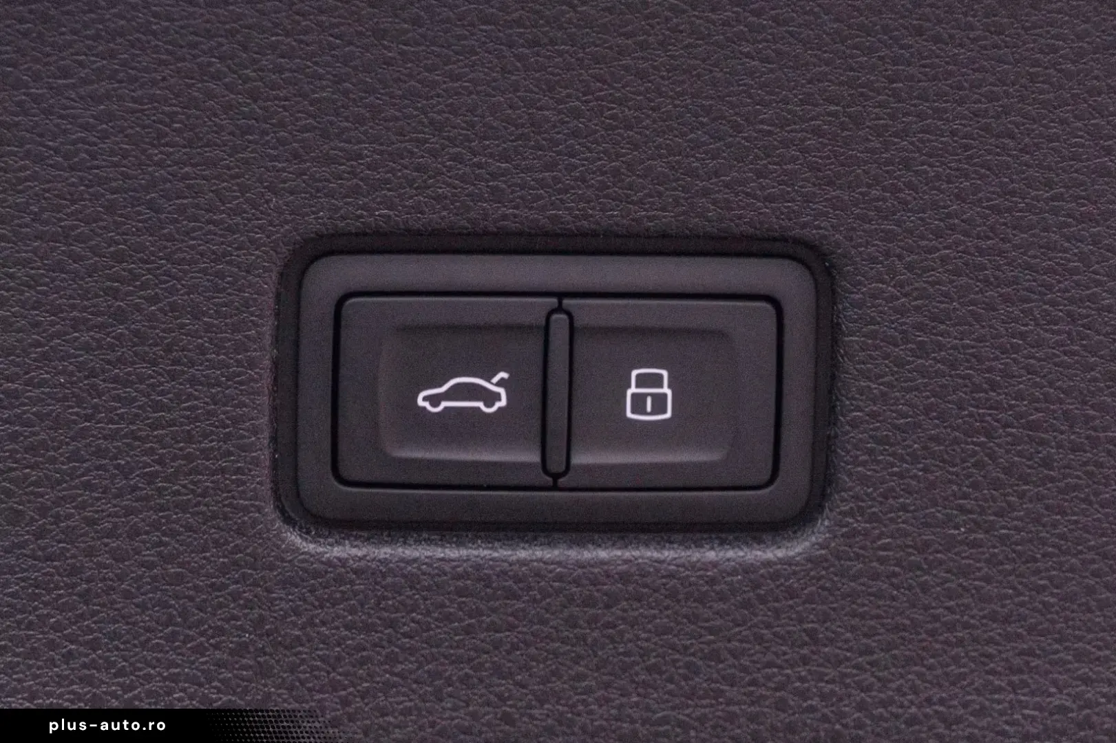 Audi Q8 60 TFSIeS-Line.Matrix.Panoramic.Air Deflector.Towbar