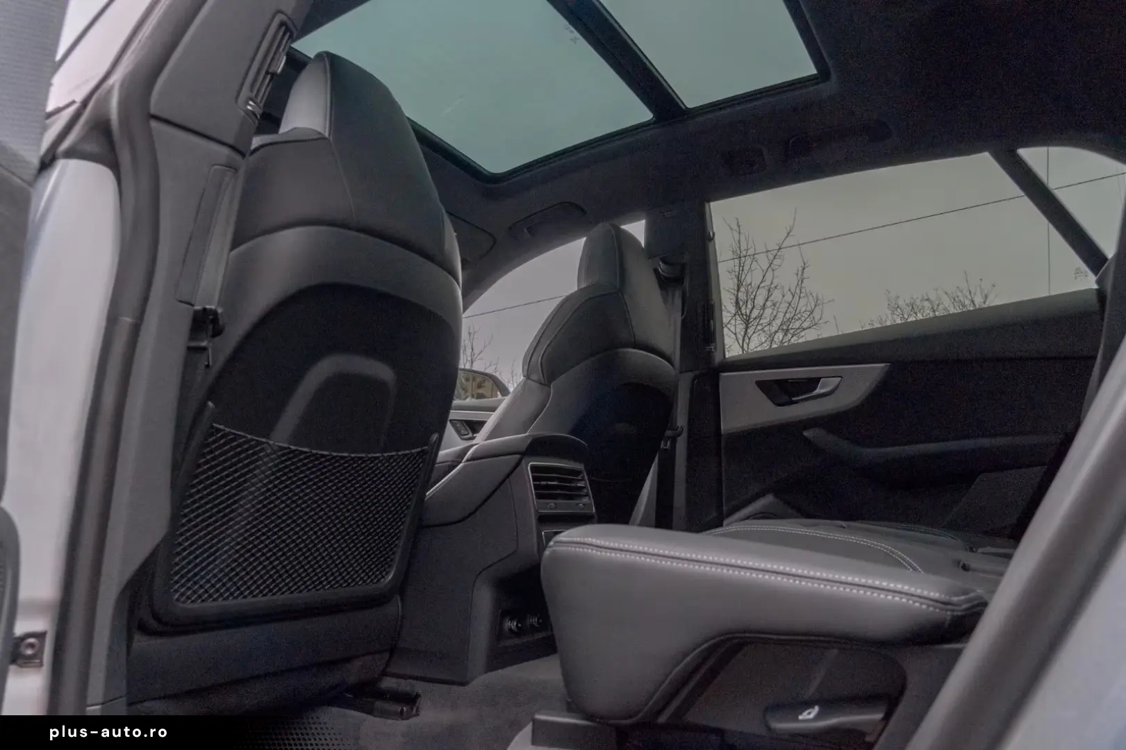 Audi Q8 60 TFSIeS-Line.Matrix.Panoramic.Air Deflector.Towbar