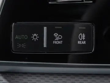 Audi Q8 60 TFSIeS-Line.Matrix.Panoramic.Air Deflector.Towbar