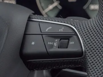 Audi Q8 60 TFSIeS-Line.Matrix.Panoramic.Air Deflector.Towbar