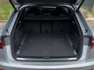 Audi Q8 60 TFSIeS-Line.Matrix.Panoramic.Air Deflector.Towbar