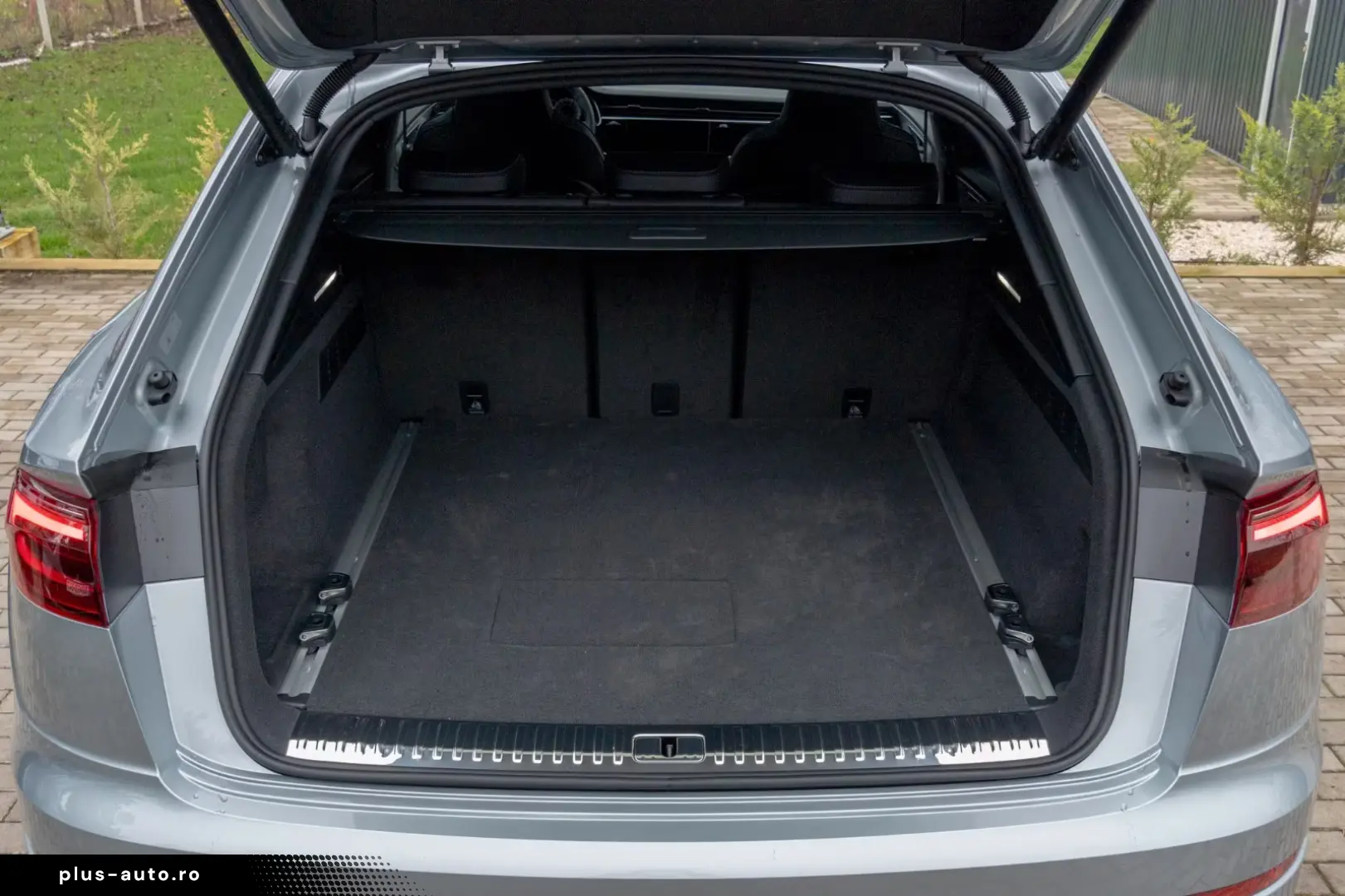 Audi Q8 60 TFSIeS-Line.Matrix.Panoramic.Air Deflector.Towbar