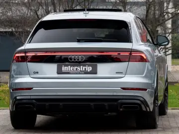 Audi Q8 60 TFSIeS-Line.Matrix.Panoramic.Air Deflector.Towbar