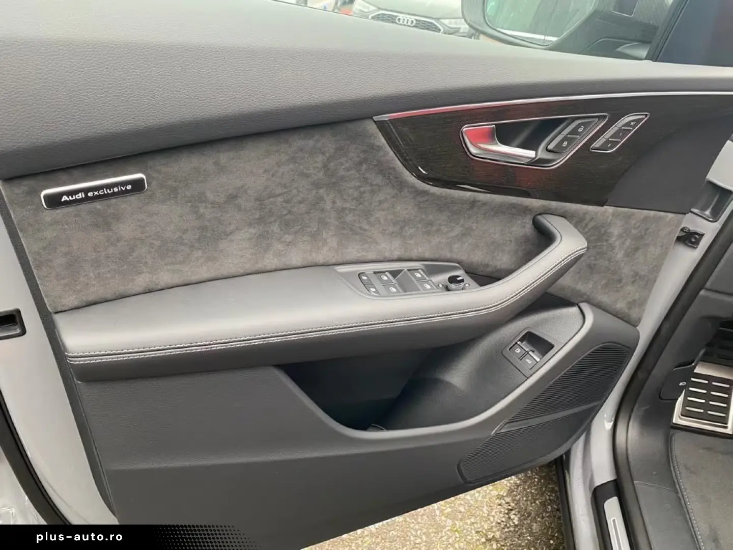 Audi Q8 60 TFSI e quattro EXKLUSIVE FULL