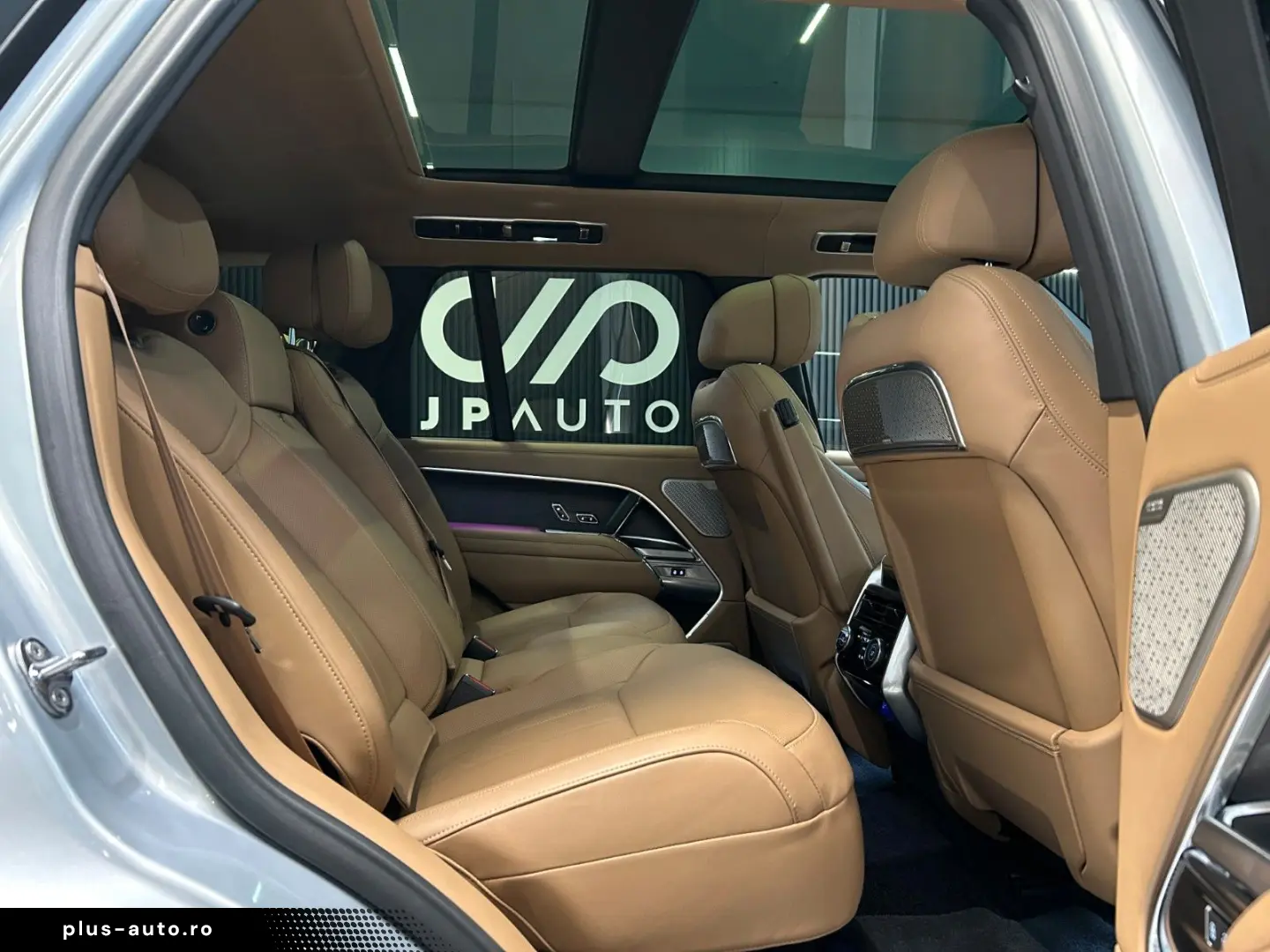 LAND ROVER Range Rover Autobiography