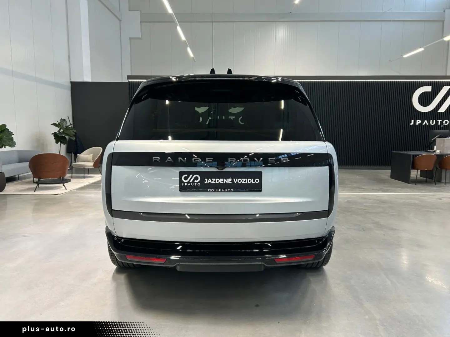 LAND ROVER Range Rover Autobiography