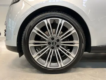 LAND ROVER Range Rover Autobiography