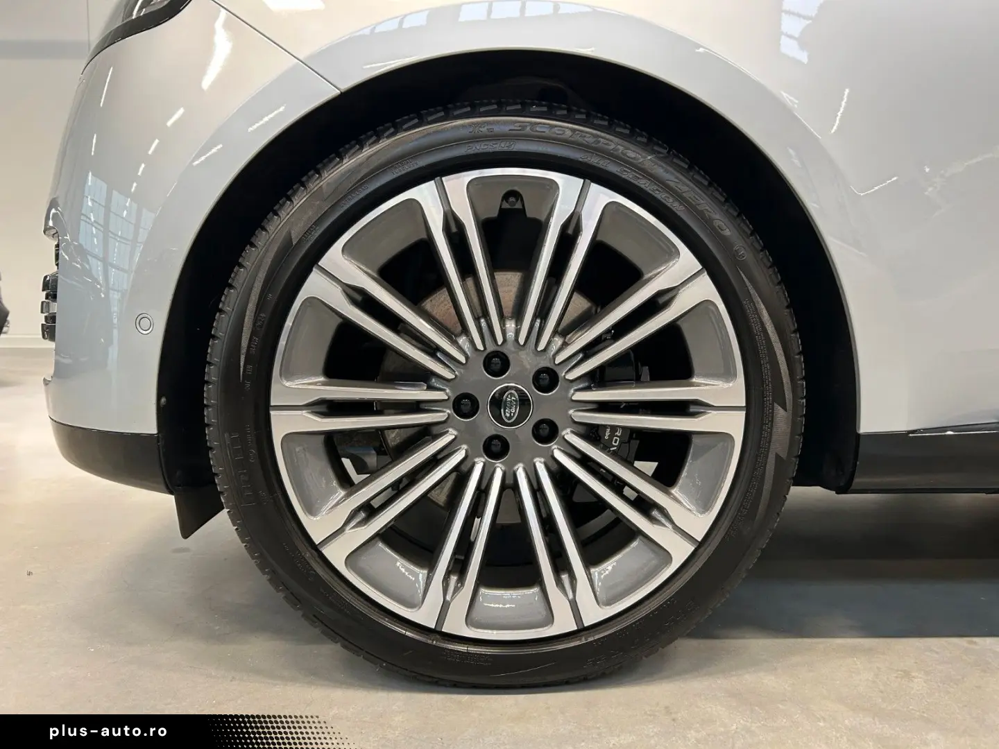 LAND ROVER Range Rover Autobiography