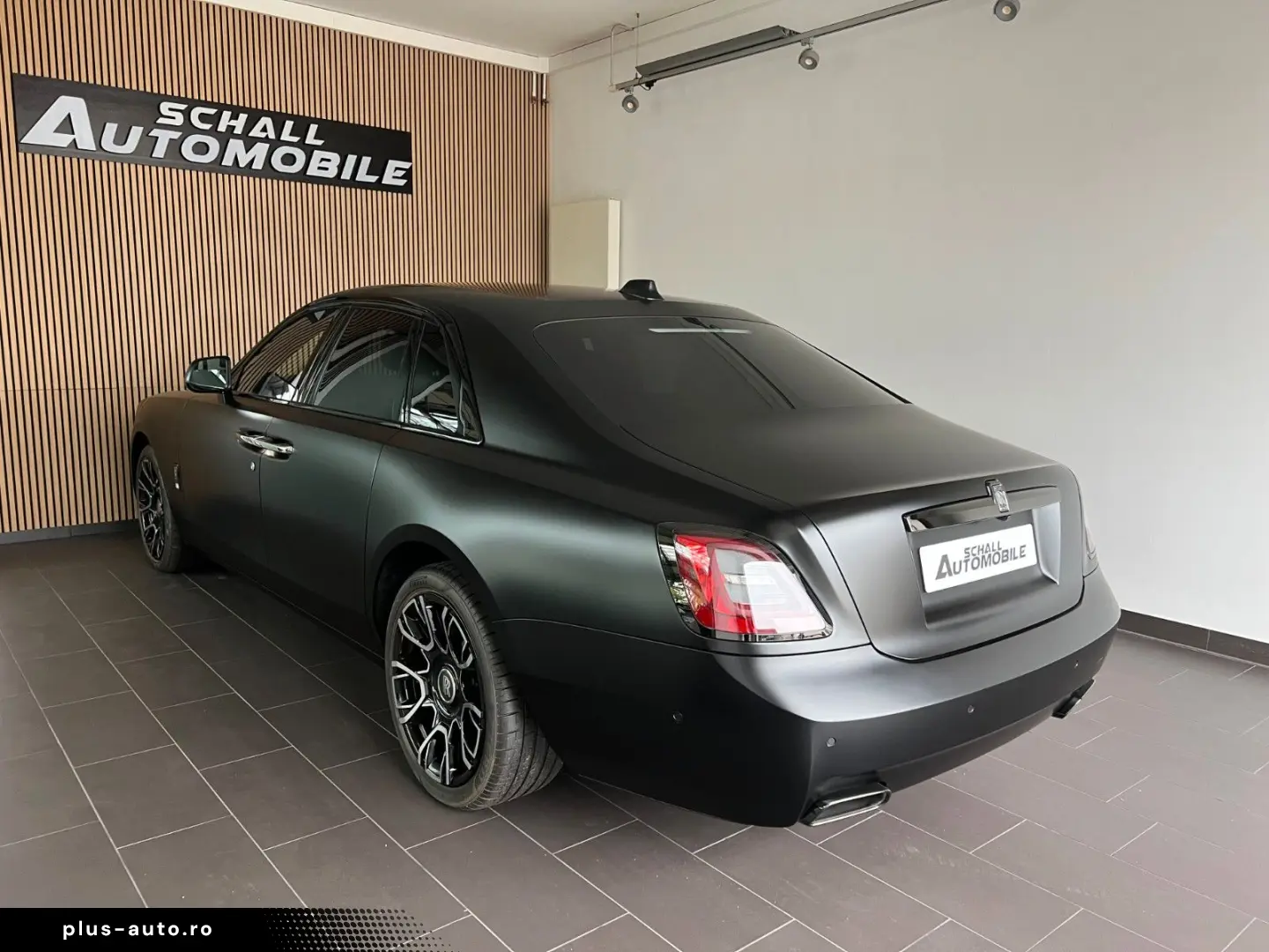 ROLLS ROYCE Ghost Black Badge  Shooting-Star Table Theatre