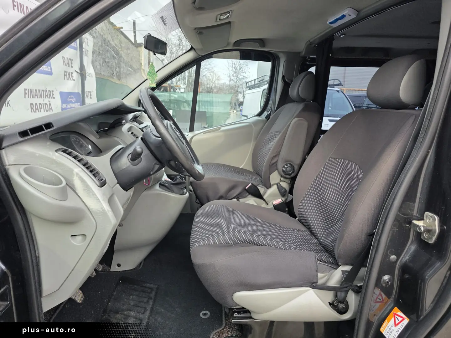 Opel vivaro autoturism