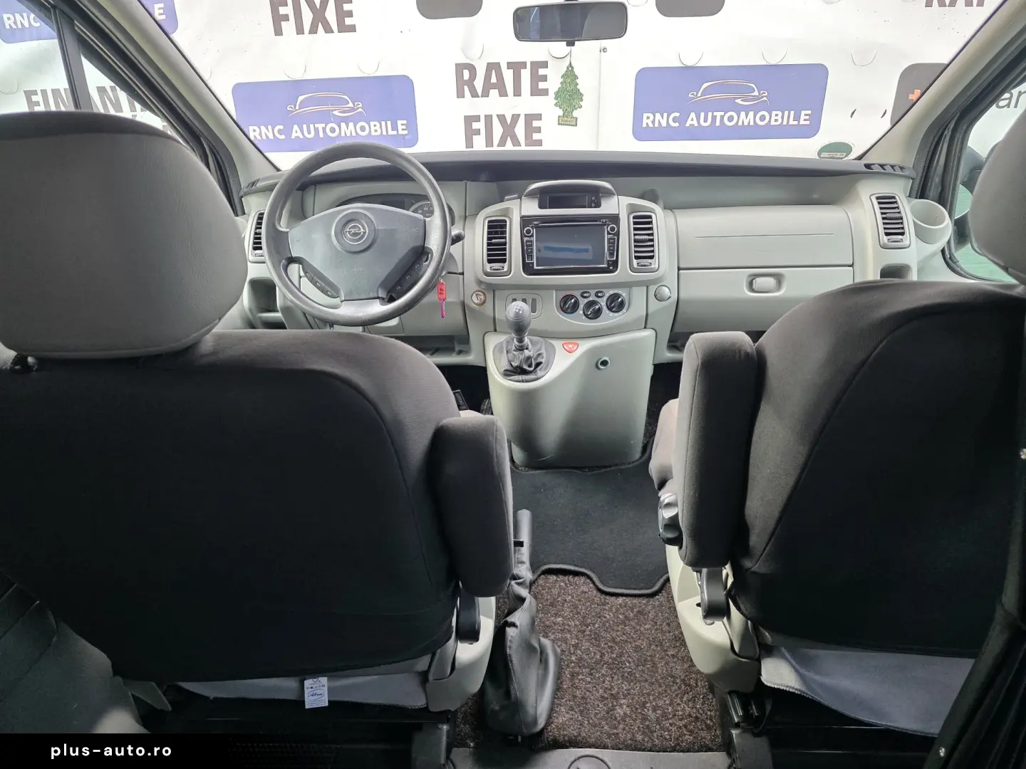 Opel vivaro autoturism