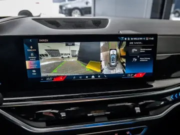 BMW X7 xDrive40i M Sport HUD PANO ACC AHK RFK NAVI