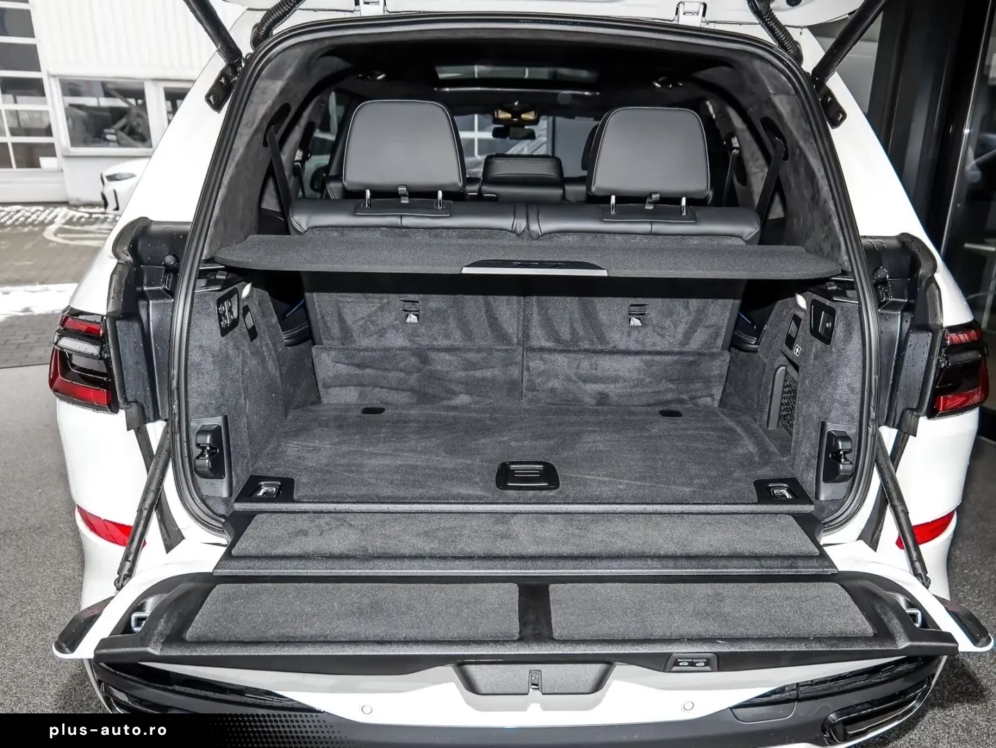 BMW X7 xDrive40i M Sport HUD PANO ACC AHK RFK NAVI