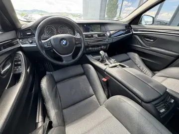 BMW 520d    NAVI    DUBLU CLIMA