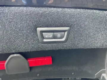 BMW 740 d xDrive M Sport Innovationspaket Pano AHK D