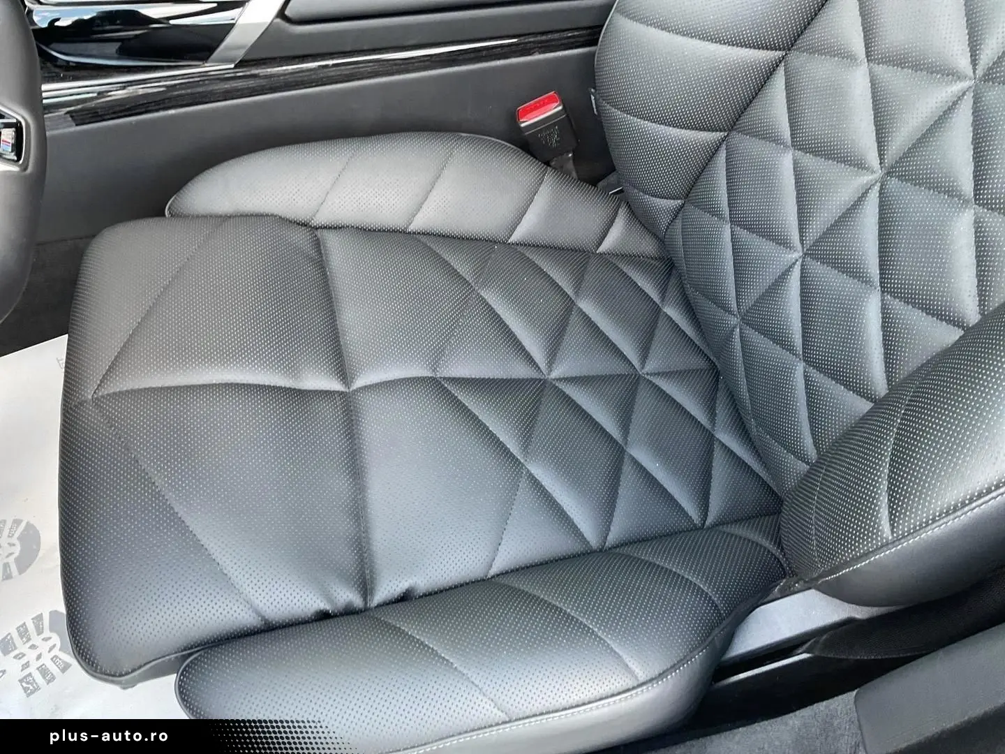 BMW 740 d xDrive M Sport Innovationspaket Pano AHK D