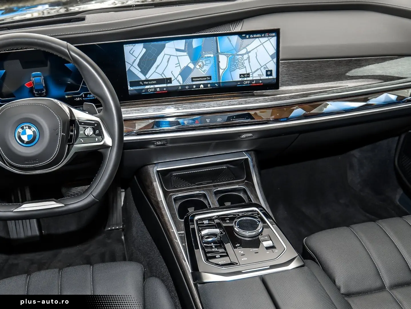 BMW 750e xDrive Pano DAP PAP Massage Iconic Glow Exe