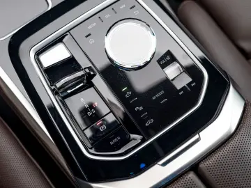 BMW 740 7 740 d xDrive M Sport