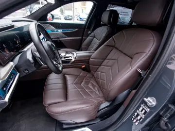 BMW 740 7 740 d xDrive M Sport