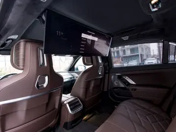 BMW 740 7 740 d xDrive M Sport