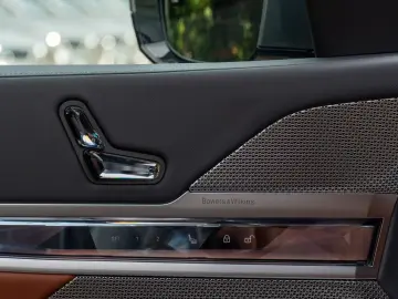 BMW 740d xDrive M SPORT.MASSAGE.SKY.LOUNGE.B&W.5 100