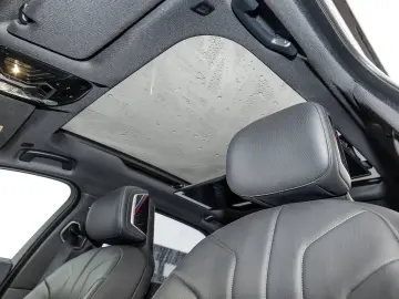 BMW 750e xDrive M Sport HUD PANO ACC 360 KAM RFK LM