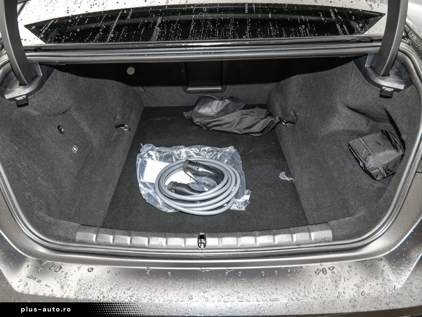 BMW 750e xDrive M Sport HUD PANO ACC 360 KAM RFK LM