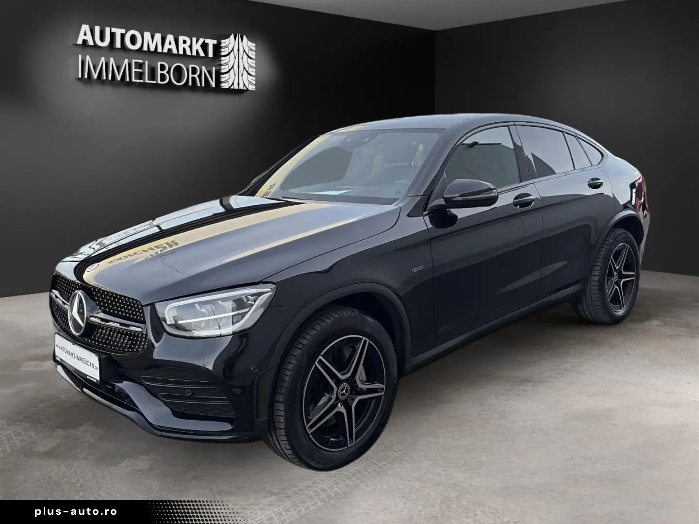 MERCEDES-BENZ GLC 300 e AMG Coupe 19 HUD Night LED VollLeder