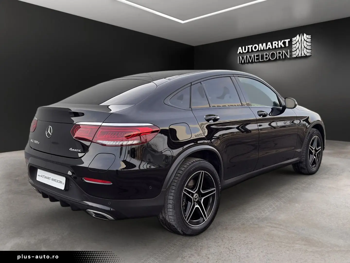 MERCEDES-BENZ GLC 300 e AMG Coupe 19 HUD Night LED VollLeder