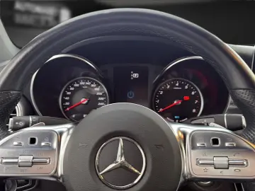 MERCEDES-BENZ GLC 300 e AMG Coupe 19 HUD Night LED VollLeder