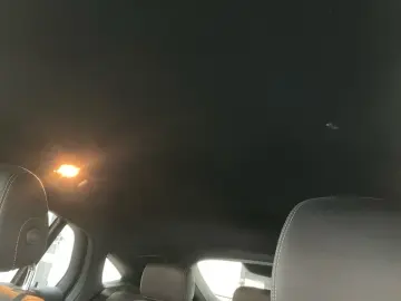 MERCEDES-BENZ GLC 300 e AMG Coupe 19 HUD Night LED VollLeder