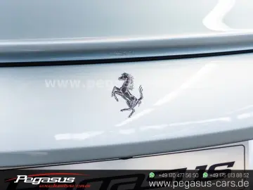 FERRARI Roma Spider EXTRARANGE CARBON SMRT 20