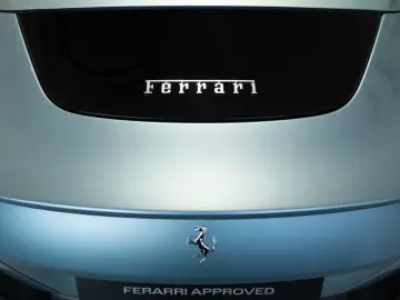 FERRARI Roma Spider