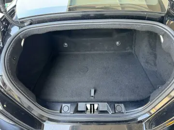 FERRARI Roma Coupe Schwarz