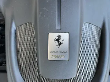 FERRARI Roma Coupe Schwarz