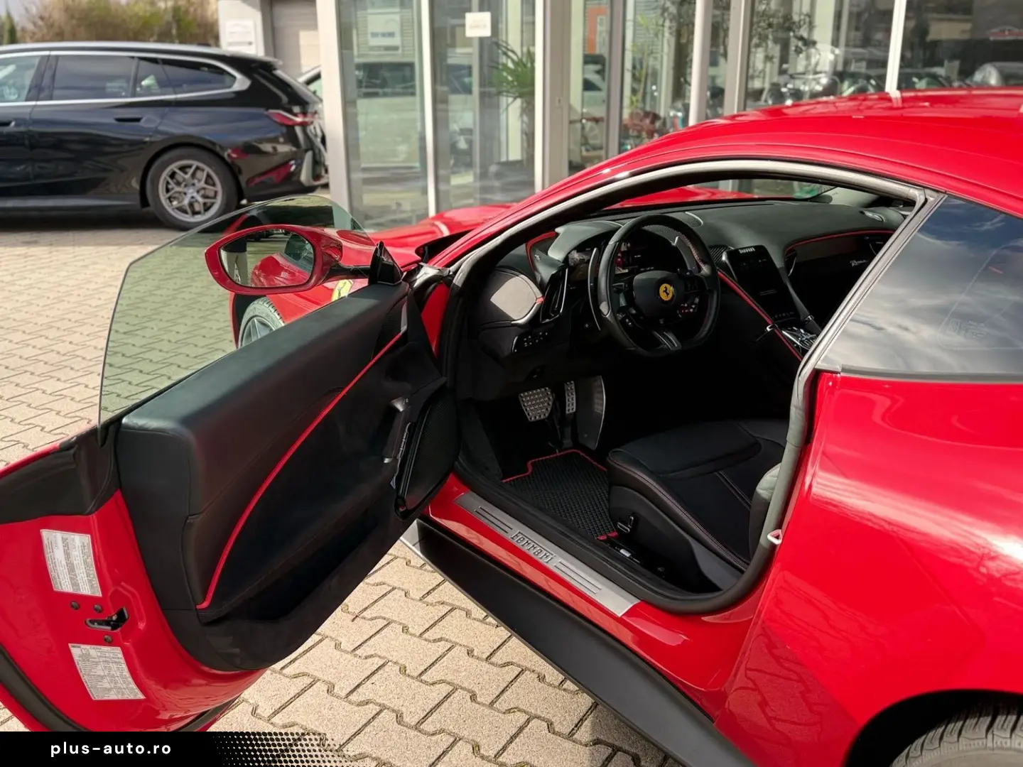 FERRARI Roma Acc Magnetic-Ride 360  Vollfolierung mit XP