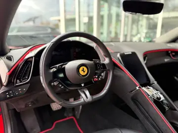 FERRARI Roma Acc Magnetic-Ride 360  Vollfolierung mit XP