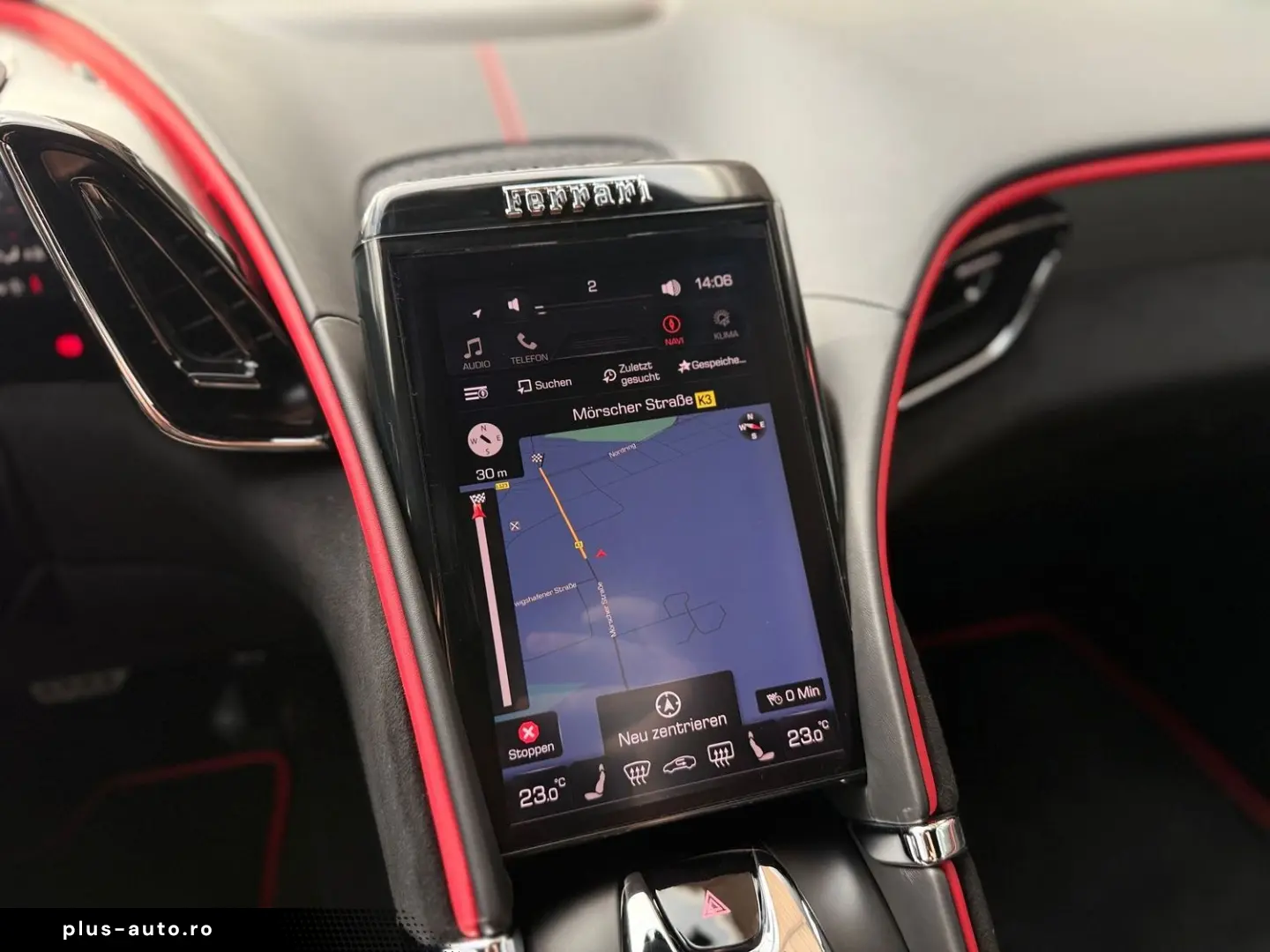 FERRARI Roma Acc Magnetic-Ride 360  Vollfolierung mit XP