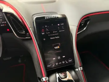 FERRARI Roma Acc Magnetic-Ride 360  Vollfolierung mit XP