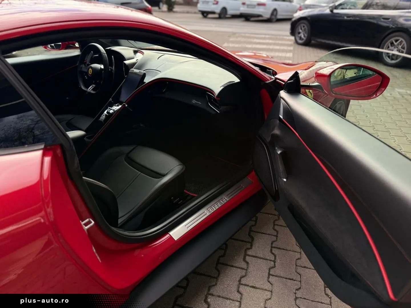 FERRARI Roma Acc Magnetic-Ride 360  Vollfolierung mit XP