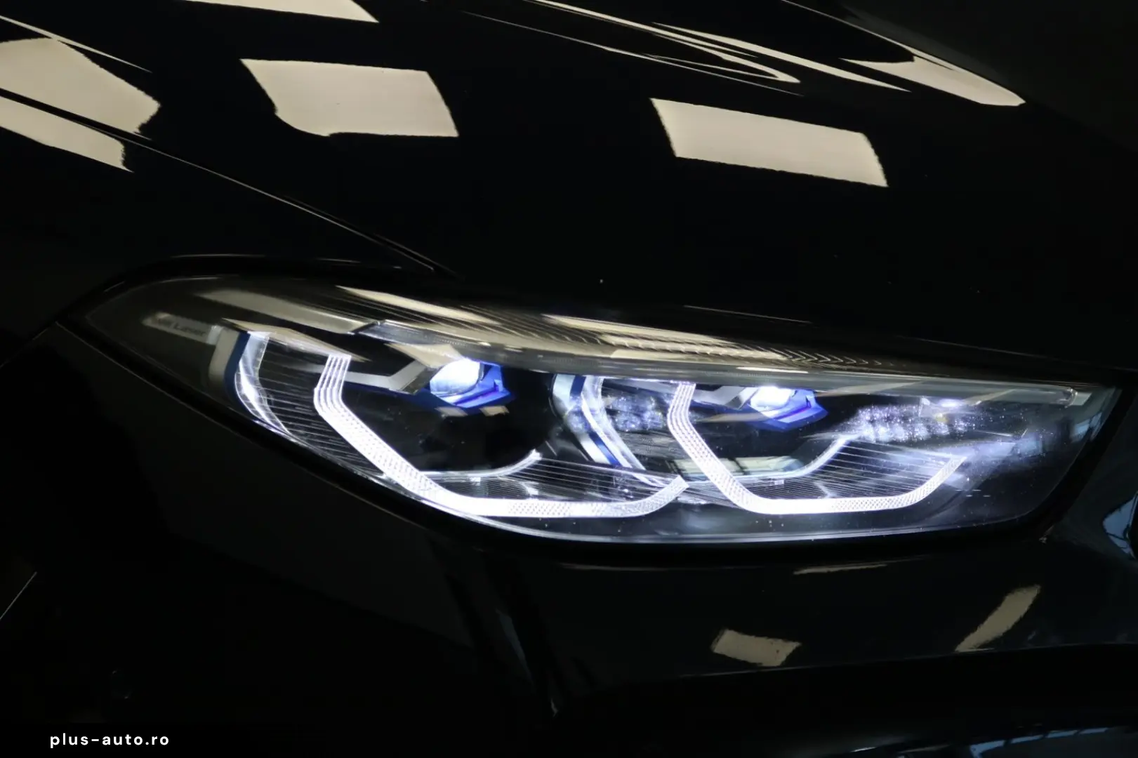 BMW M850 i 8 Cabrio xDrive CARBON SOFT HEADUP 360