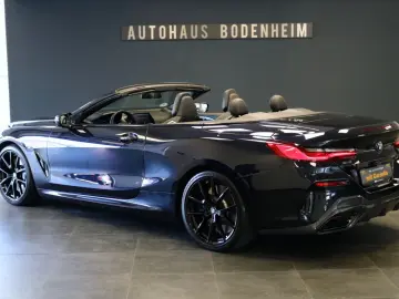 BMW M850 i 8 Cabrio xDrive CARBON SOFT HEADUP 360