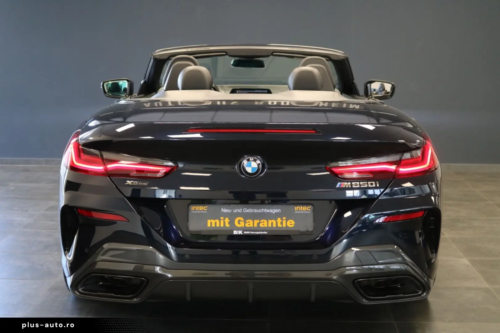 BMW M850 i 8 Cabrio xDrive CARBON SOFT HEADUP 360