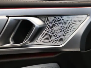 BMW M850 i 8 Cabrio xDrive CARBON SOFT HEADUP 360