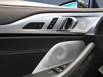 BMW M850 i 8 Cabrio xDrive CARBON SOFT HEADUP 360