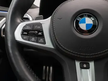 BMW M850i xD GC 360 DAB Laser DisplKey SoftClose H K