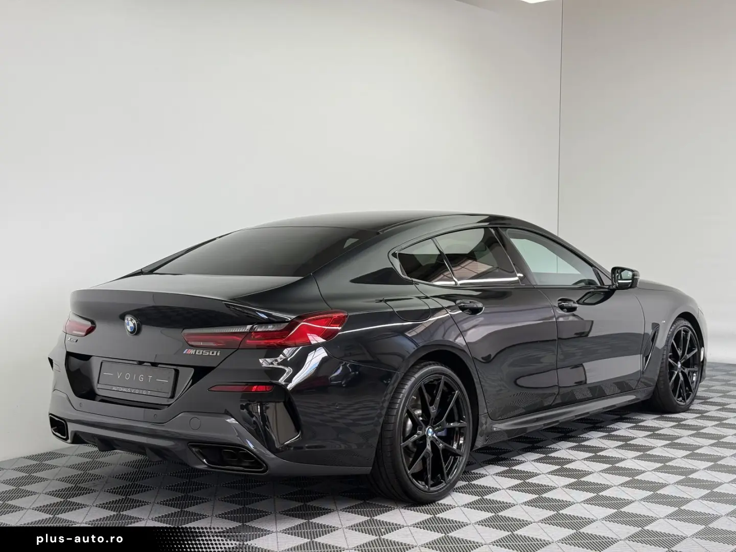 BMW M850 Gran Coupé xDrive 2.Hand H&K HUD DDC Shadow