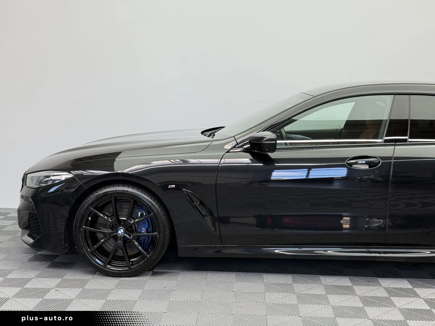 BMW M850 Gran Coupé xDrive 2.Hand H&K HUD DDC Shadow