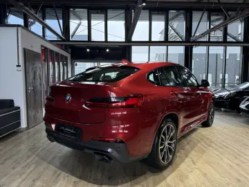 BMW X4 M40 d KAMERA LEDER NAVI CARPLAY 20.ZOLL